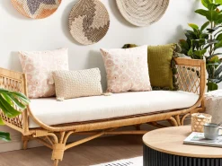 Conjunto De 2 Almofadas Decorativas Em Veludo Creme E Rosa 45 X 45 Cm Triteleia