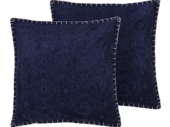 Conjunto De 2 Almofadas Decorativas Algodao E Viscose Azul Escuro Com Relevo 45 X 45 Cm Melur