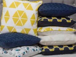 Conjunto De 2 Almofadas Decorativas Amarelas E Azuis 45 X 45 Cm Muscari