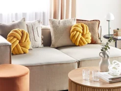 Conjunto De 2 Almofadas Decorativas Com No Em Tecido Boucle Amarelo 31 X 31 Cm Akola