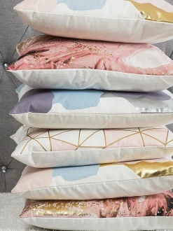 Conjunto De 2 Almofadas Decorativas Rosas E Douradas 45 X 45 Cm Ixia