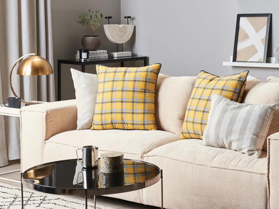 Conjunto De 2 Almofadas Multicoloridas 45 X 45 Cm Dicentra