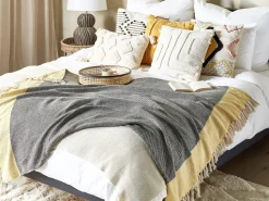 Manta Decorativa Em Algodao Cinzento E Amarelo 125 X 150 Cm Lapu