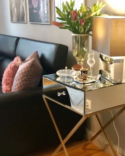 Mesa De Apoio Com 1 Gaveta Em Efeito Espelhado Vivy