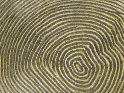 Mesa De Apoio Em Metal Dourado Mimili