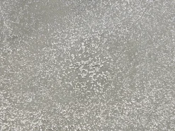 Mesa De Apoio Em Metal Prateado Meda