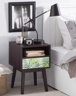 Mesa De Cabeceira Com 1 Gaveta Em Cor De Madeira Escura Rodes