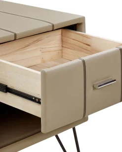 Mesa De Cabeceira Com 1 Gaveta Em Pele Sintetica Creme Betin