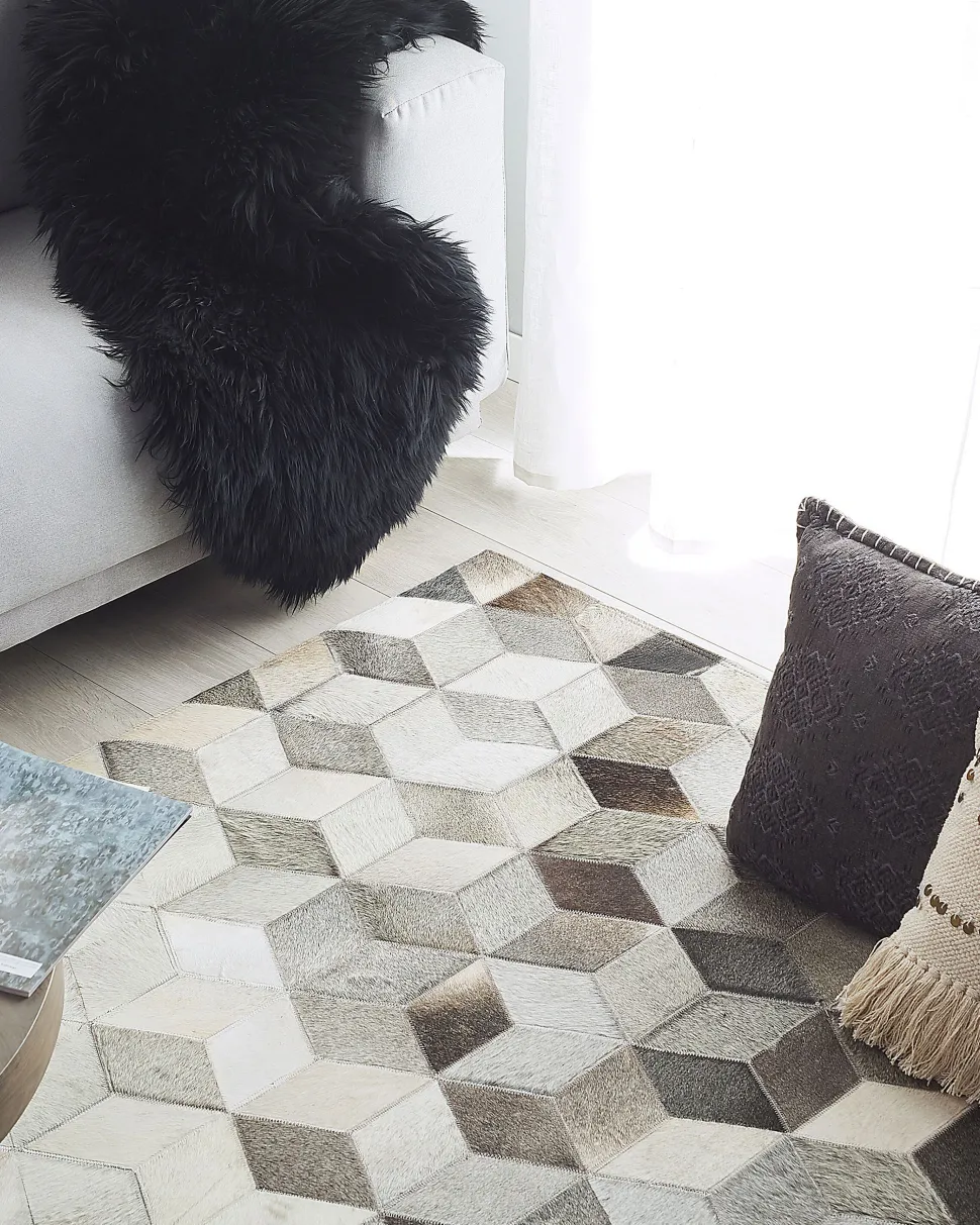 Pele De Ovelha Preto Uluru