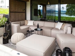 Sofa De Canto Modular 7 Lugares A Direita Com Repousa Pes Em Tecido Creme Arezzo