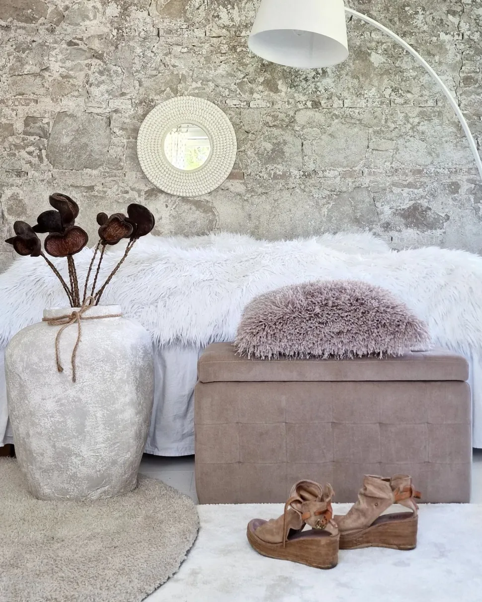 Tamborete Com Arrumação Em Veludo Castanho Claro 72 X 42 Cm Michigan