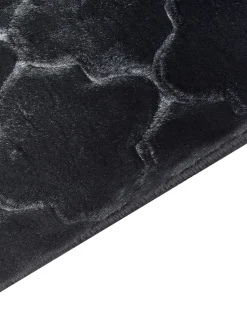 Tapete De Pele Sintetica De Coelho Preta 160 X 230 Cm Gharo