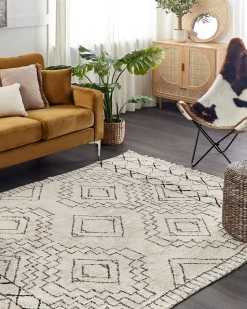 Tapete Em Algodao Creme E Preto 160 X 230 Zeyne