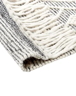 Tapete Em La Preta E Branca 160 X 230 Cm Kavak