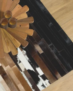 Tapete Em Pele Genuina Preta E Creme 160 X 230 Cm Dalyan