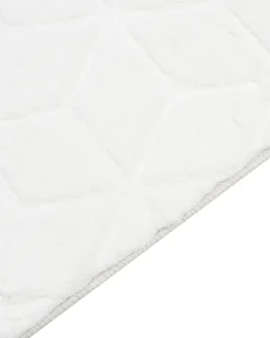 Tapete Em Pele Sintetica De Coelho Branca 160 X 230 Cm Thatta