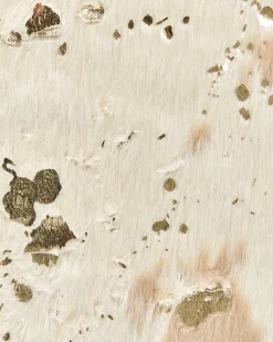 Tapete Em Pele Sintetica De Vaca Creme E Dourado 150 X 200 Cm Bogong