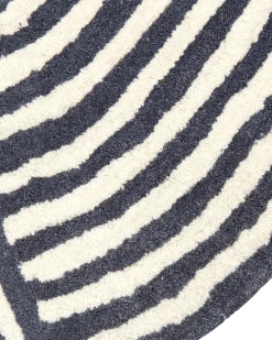 Tapete Oval De La Branco E Cinzento Grafite 140 X 200 Cm Kweta