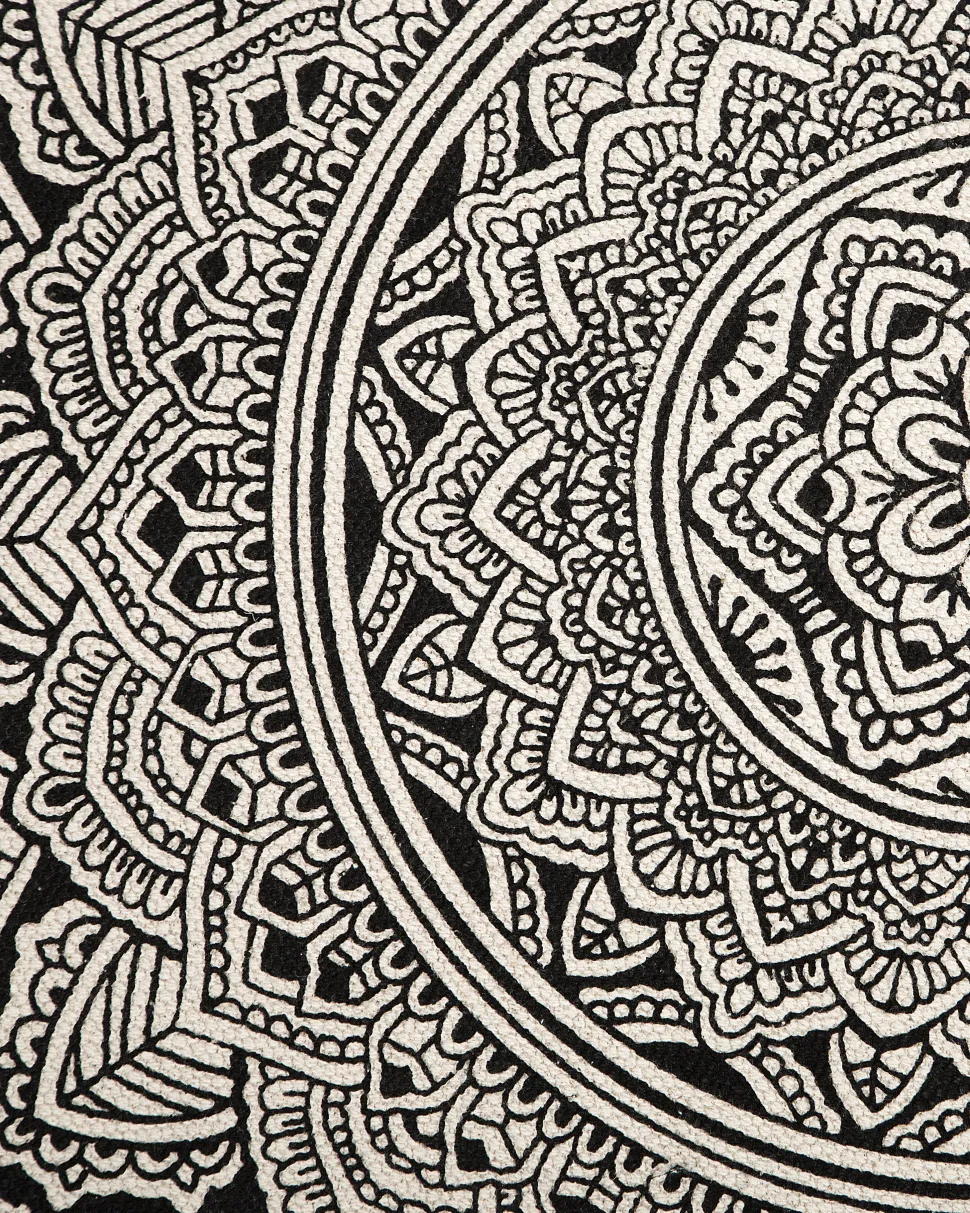 Tapete Redondo De Algodao Creme E Preto O 120 Cm Hizan