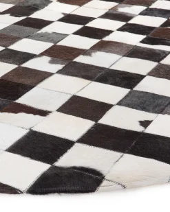 Tapete Redondo Em Pele Genuina Preta E Branca 140 Cm Bergama